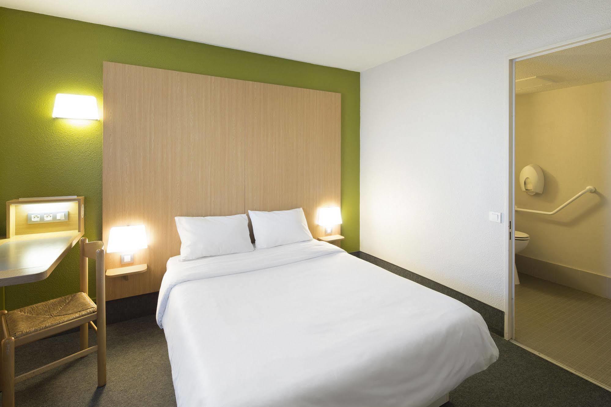 B&B Hotel Tours Parc Expo St-Avertin Saint Avertin Bagian luar foto