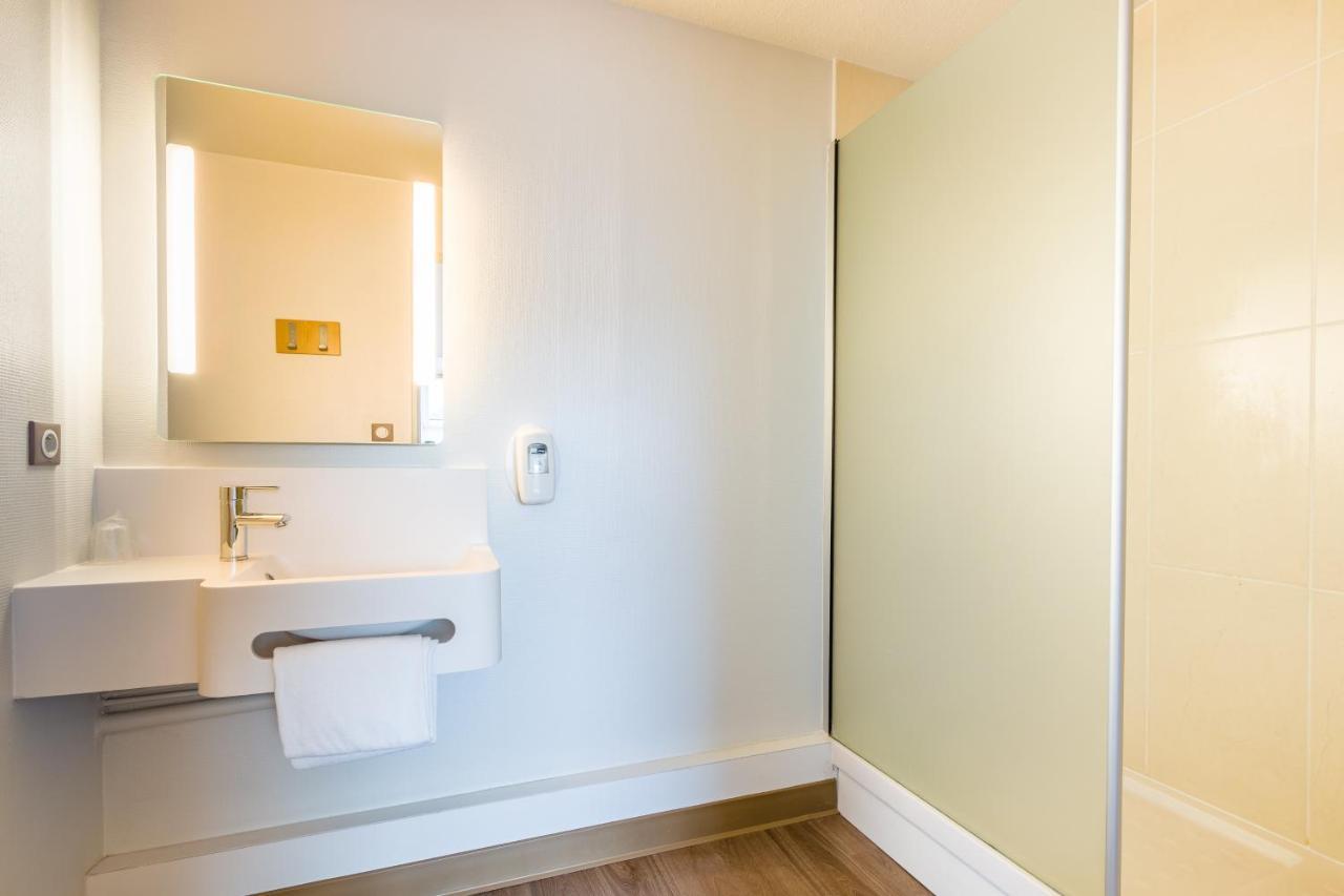 B&B Hotel Tours Parc Expo St-Avertin Saint Avertin Bagian luar foto